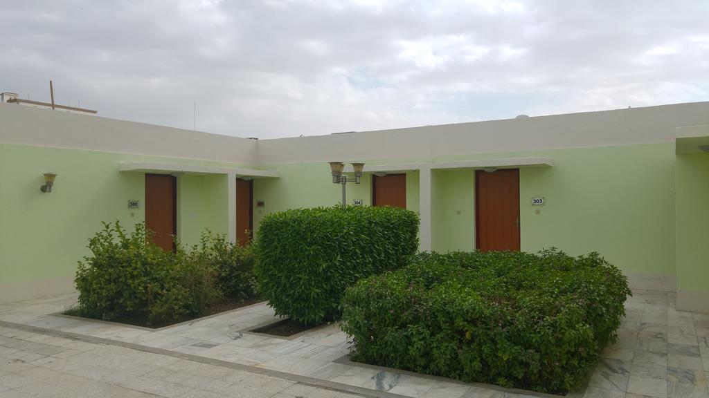 Al Waha Hotel Джедда Экстерьер фото